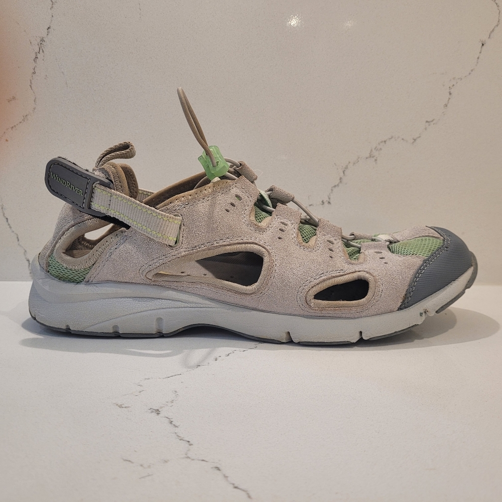 Wind River cap toe sandals - women's size 9US